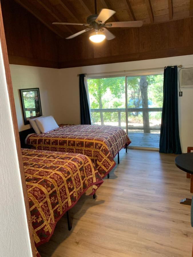 Alta Sierra Village Inn Grass Valley Bilik gambar